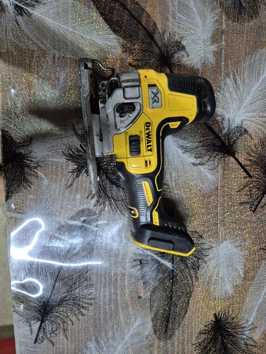 Soricel pendular Dewalt DCS 335 18V
