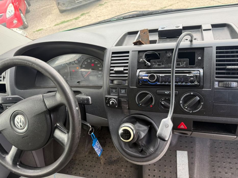 Dezmembram Volkswagen T5 2008 2.5tdi BNZ Manual 4x4