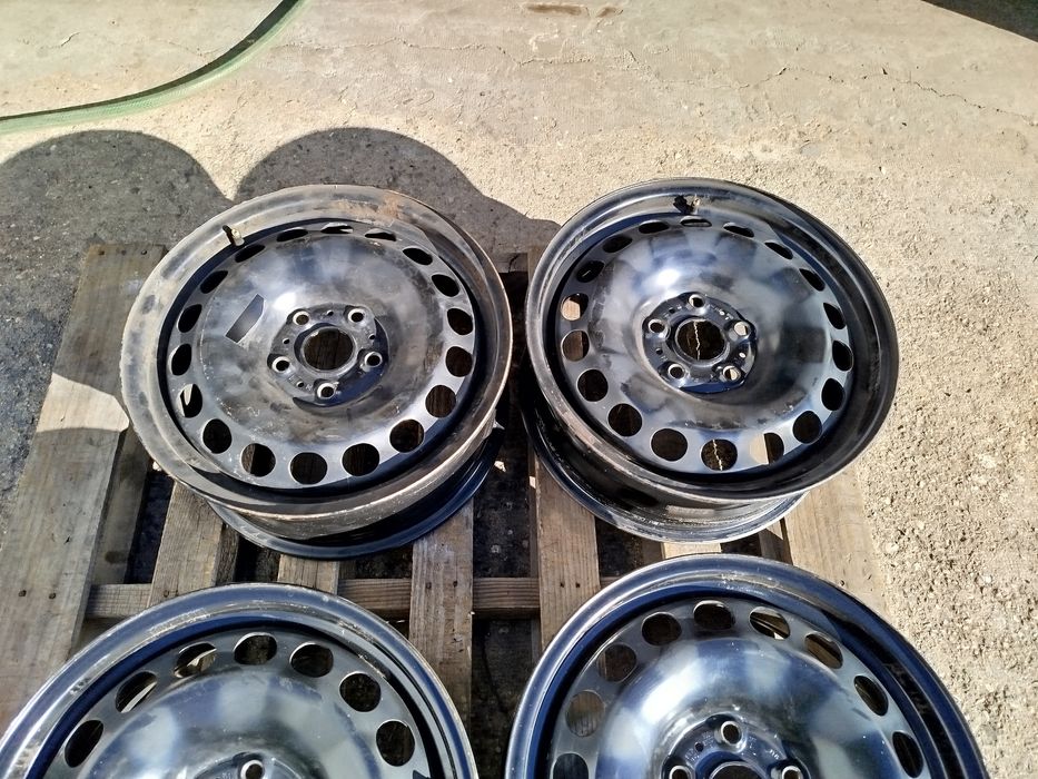 16 цола 5 х 112 мм Фолксваген Пасат - 6,5 инча / ЕТ 41