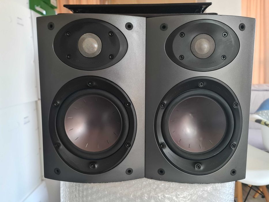 Тонколони Mordaunt-Short Aviano 1