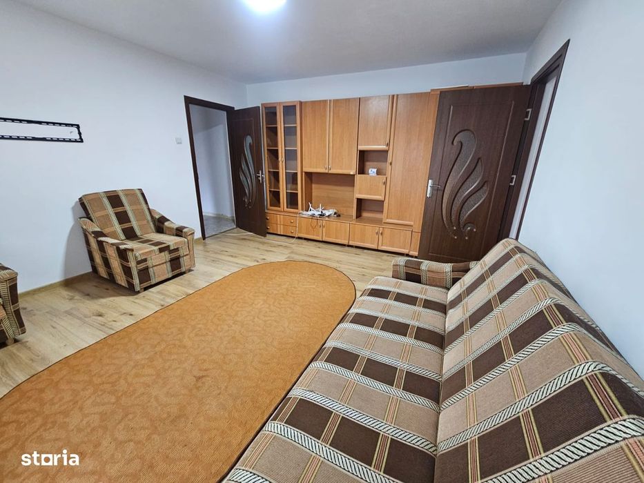 Apartament cu 2 camere de închiriat în Curtea de Argeș.
