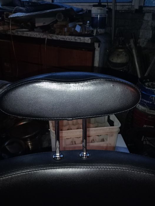 2 броя Перфектни кожени Бръснарски столове