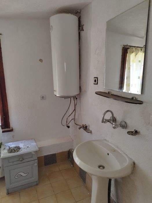 Дава се под наем Етаж от къща в Самоков - 60 кв.м за 178.5 € - Снимка #6