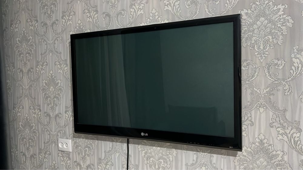 Плазменный телевизор 108