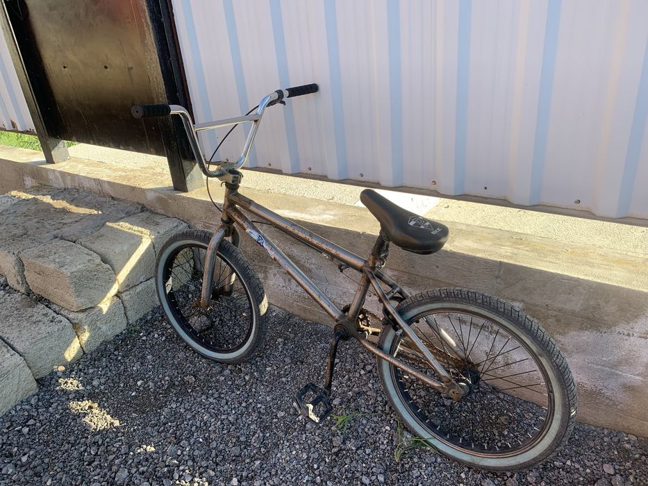 Продается трюковой велосипед bmx