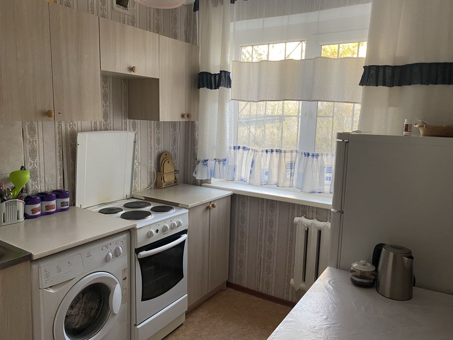 Сдам 2 комнатную квартиру