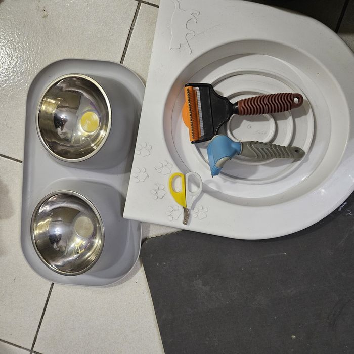 Отдам принадлежности  для кошки