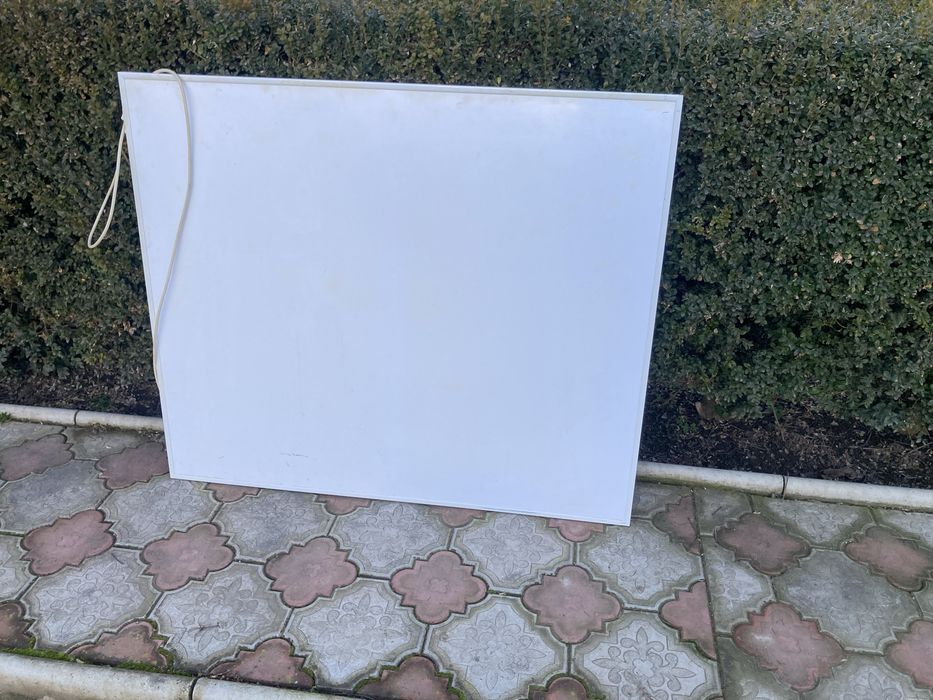 Panou de  încălzire cu cristal de carbon si infrarosu indepartat