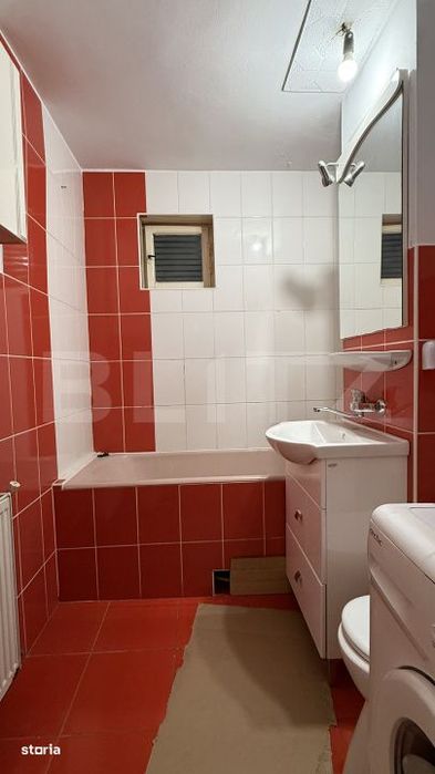 Apartament 3 camere, 70 mp, Sangeorgiu de Mures, zona Semicentrala