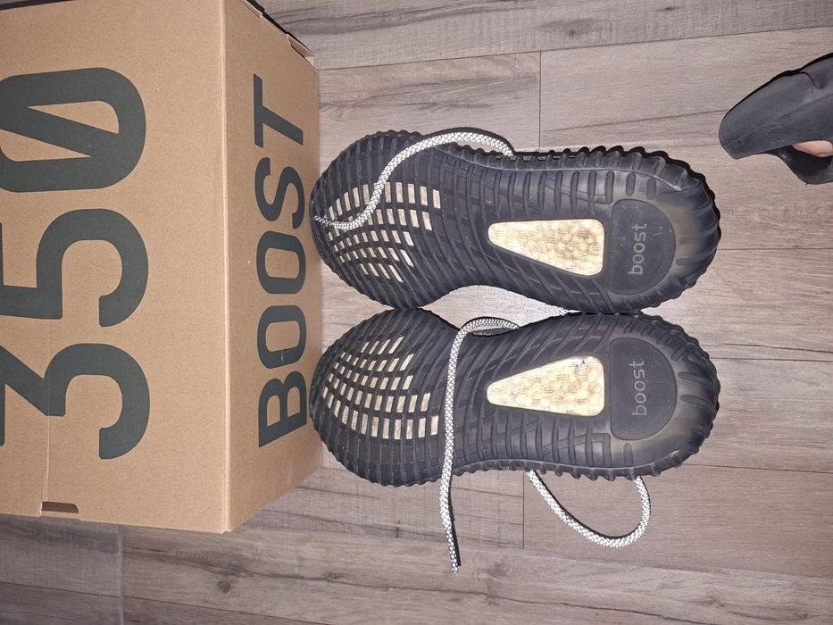 Vand Yezzy 350 carbon beluga