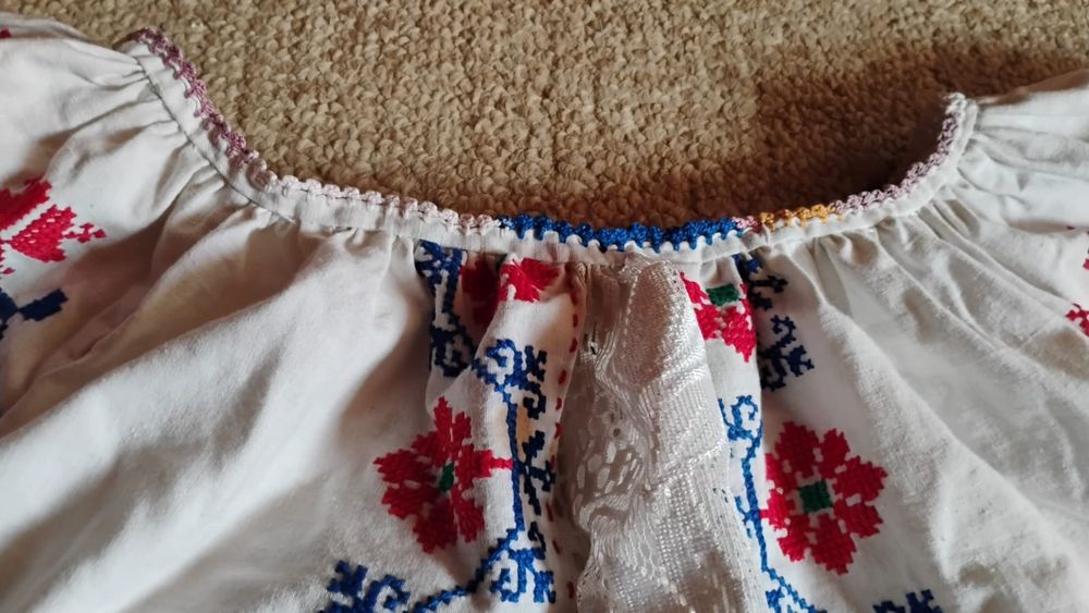 ie romaneasca traditionala veche