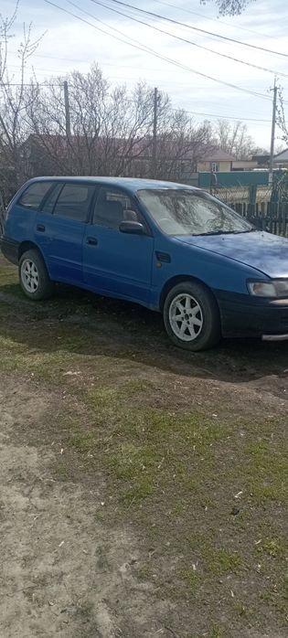 Продам тайоту Калдина 95 г