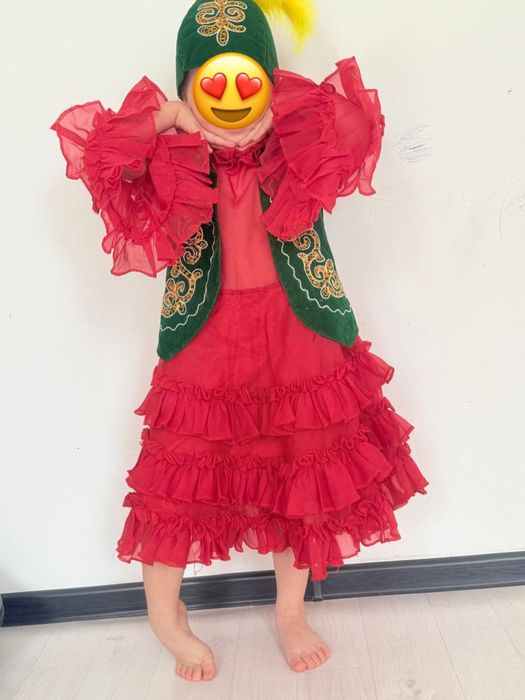 Ұлттық қыз бала көйлегі (3–4 жас)