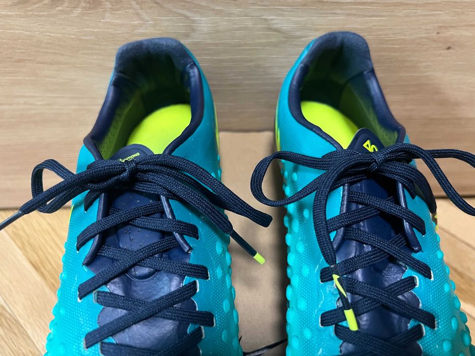nike magista OPUS II ACC elite бутонки ,калеври ,футболни обувки номер 42,5