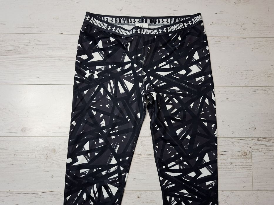 Under Armour-Ориг. Дамски клин Нов!!!