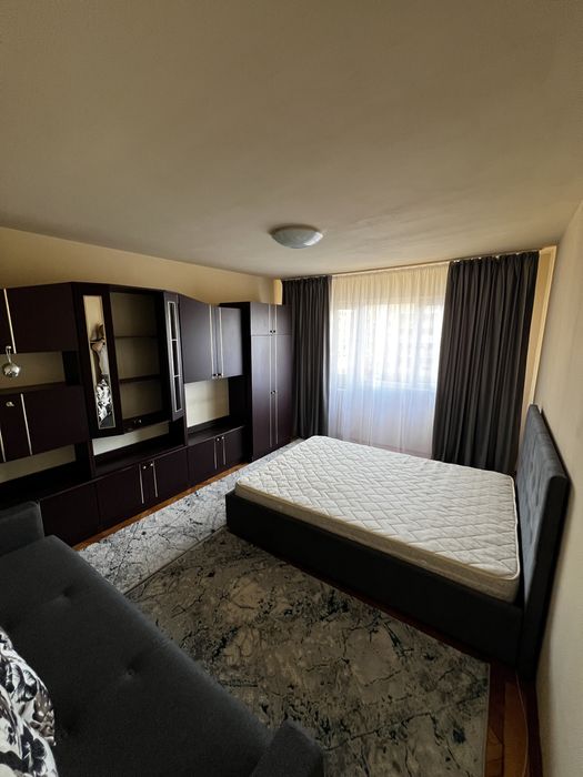 INCHIRIEZ APARTAMENT  1 CAMERA str. Liviu Revreanu 2/4