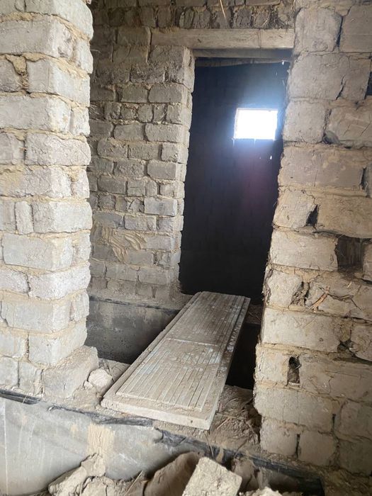 6 сотихлик 5 хонали ховли уй сотилади