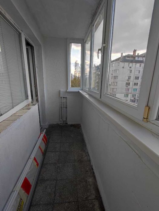 Дава се под наем Тристаен апартамент в София, Красно село - 90 кв.м за 816 € - Снимка #10