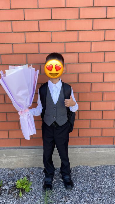 Продам Школьную форма