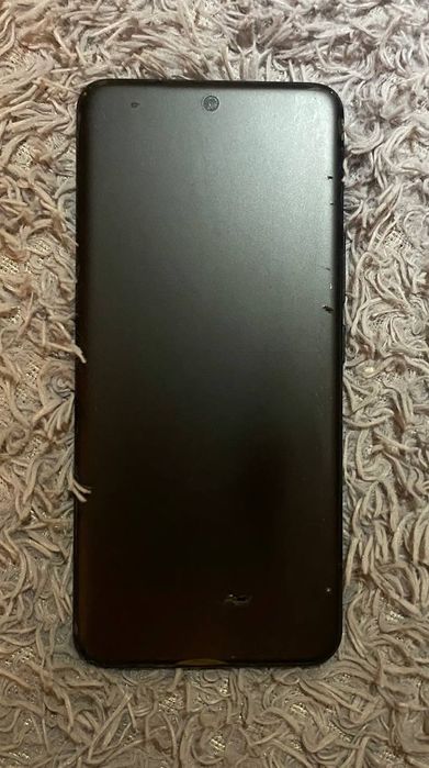 Обменяю Honor 90