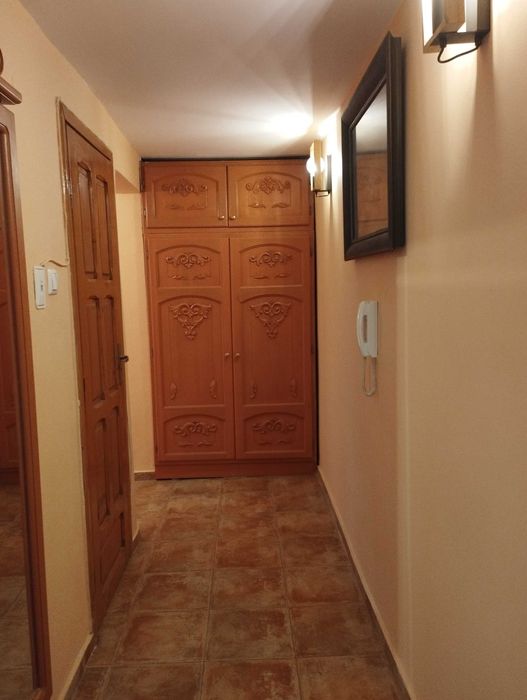 Дава се под наем Тристаен апартамент в Варна, Бриз - 140 кв.м за 892.5 € - Снимка #8