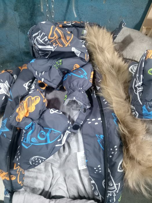 Продам комбинизон детский