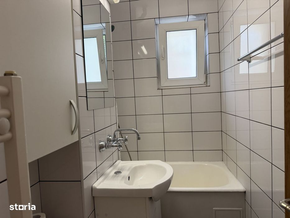 ap 2 cam renovat parter aleea rosiorilor ,luptei