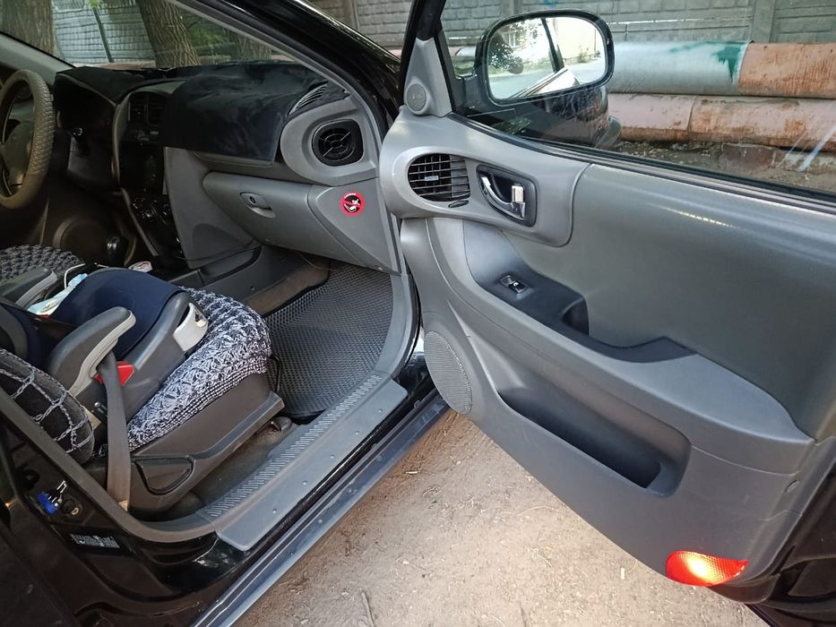 Продам Hyundai Santa Fe