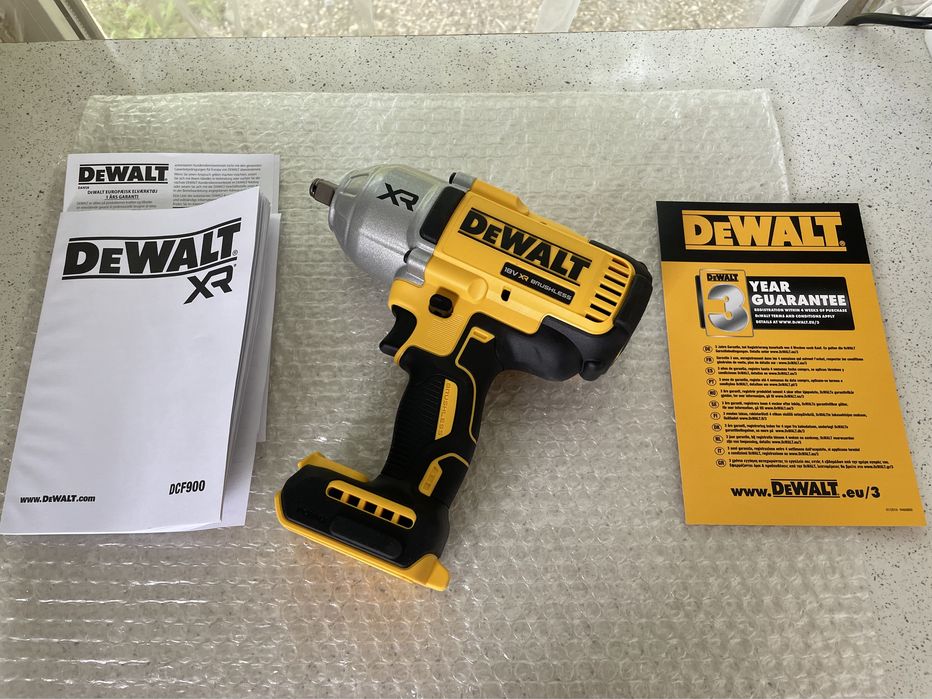 DeWALT DCF 900 XR. Masina De Insurubat Cu Impact, Cu Patrat De 1/2,  Original Nou !