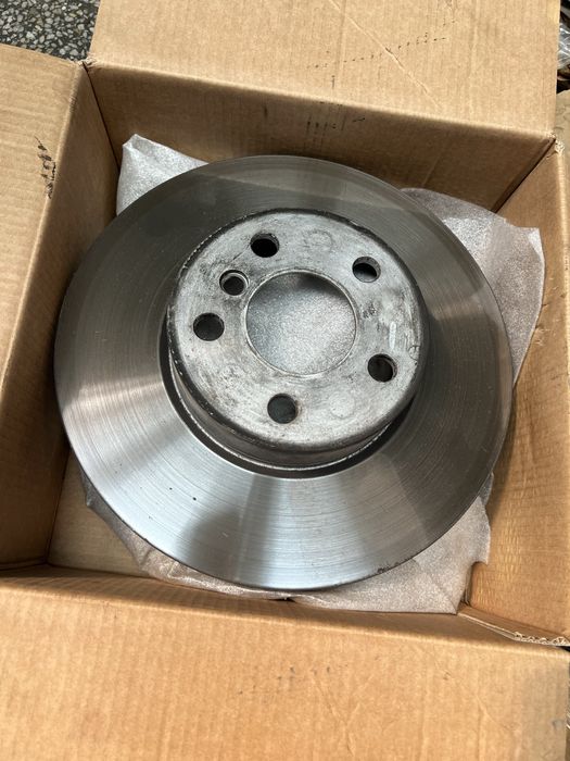 BMW g20-g21 спирачен комплект