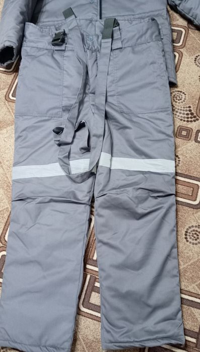 Продам спецодежда, новая.