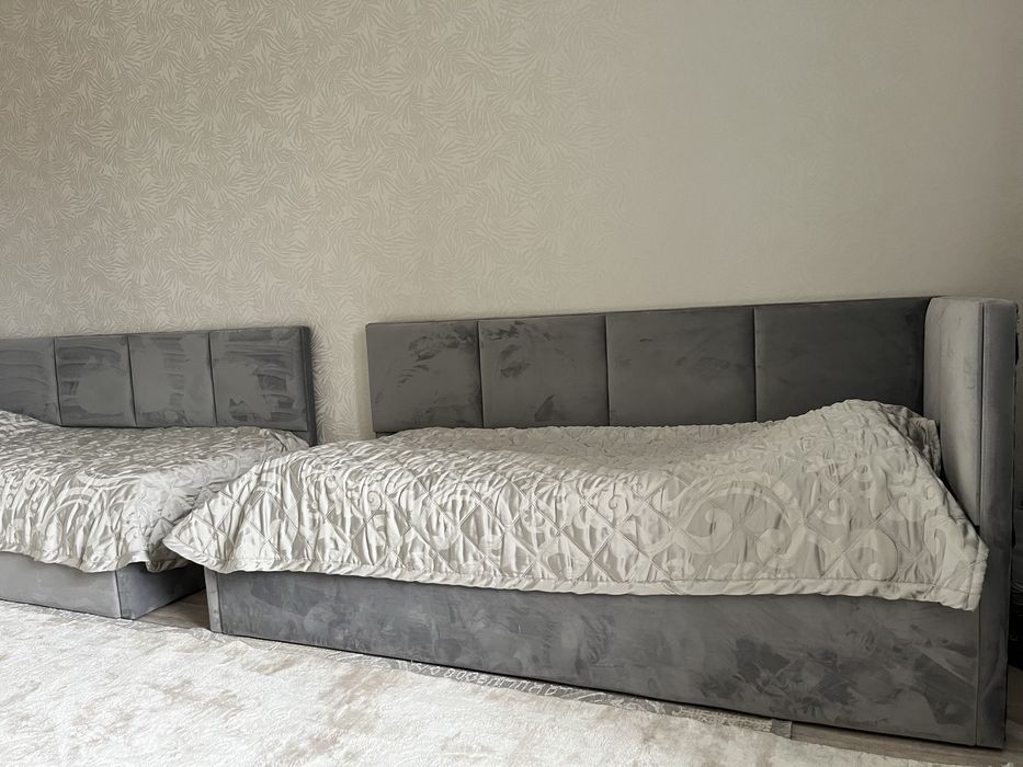 Две детские кроватки ПРОДАМ СРОЧНО