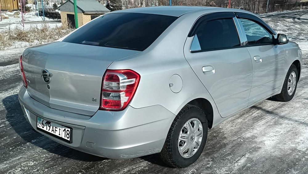 Продам Ravon R4 (кобальт)