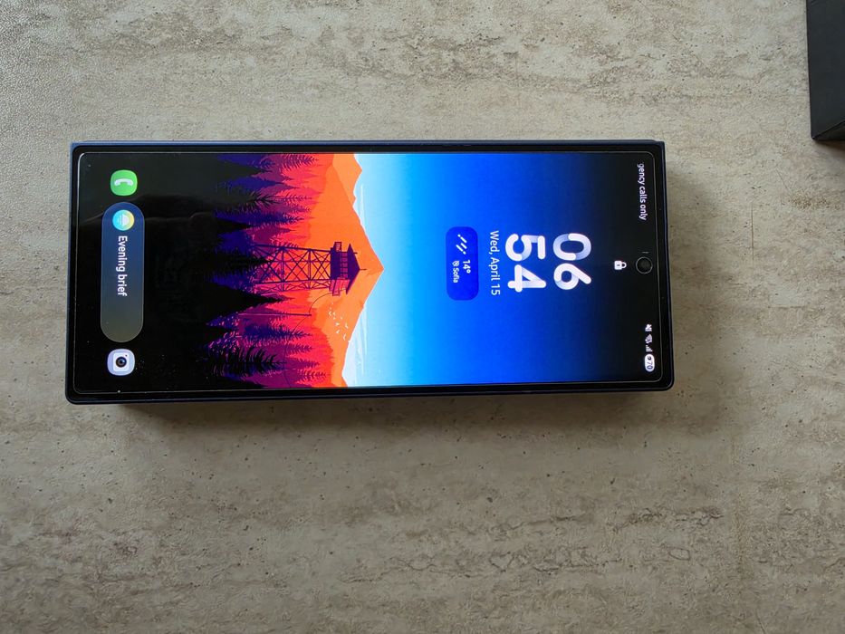 Samsung Z Fold 6 256GB Гаранция!