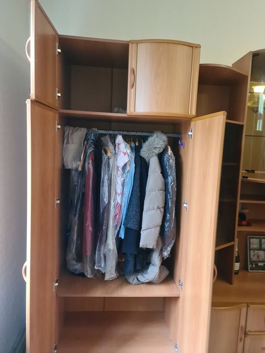 Стенкв в гостинную