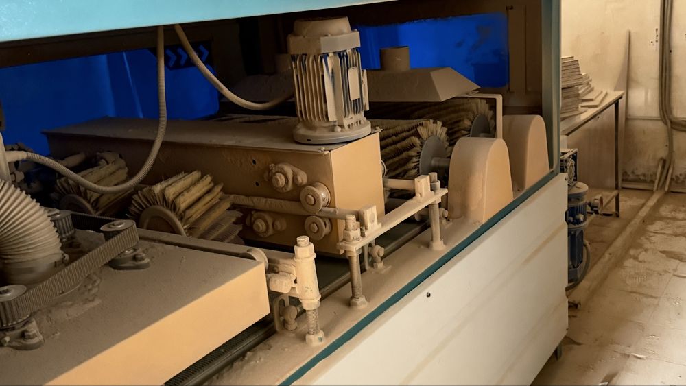 Рельефно-Шлифовальный  Станок