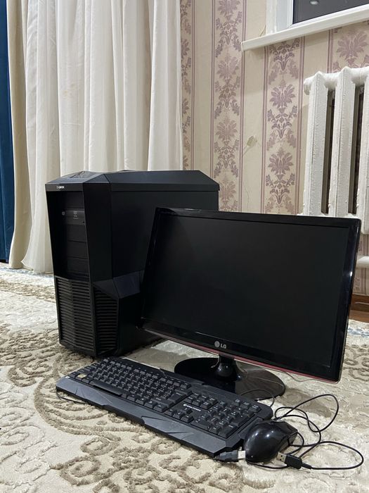 Компютер продам сост отл