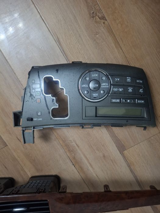 Запчасти Tayota Estima
