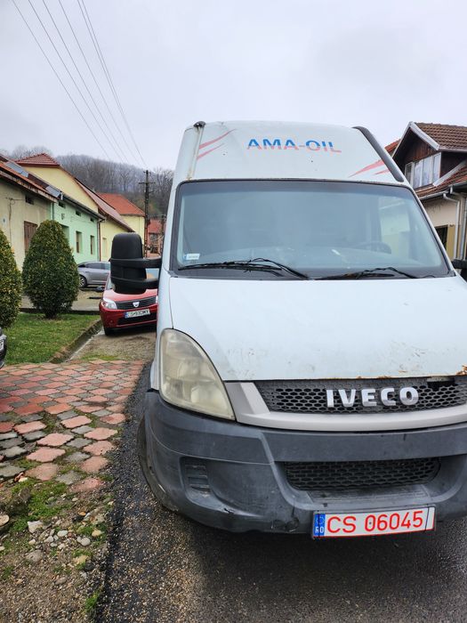 Vând Iveco Daily