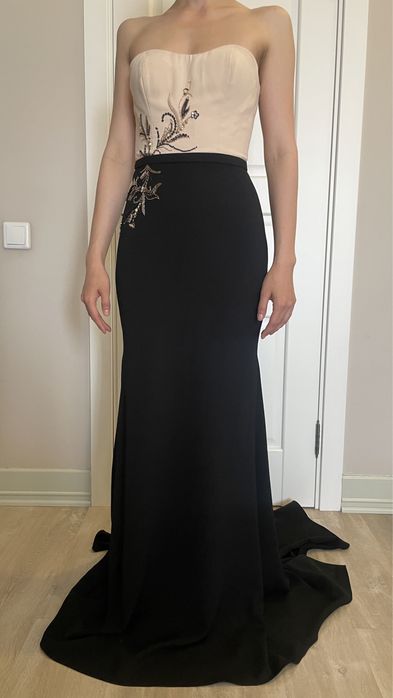 Длинное платье Pronovias