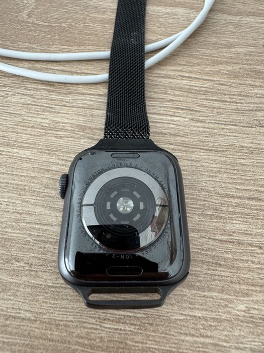 AppleWatch Series 5 (40mm)
