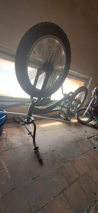 Продам старого велосипеда размер колёс 20x