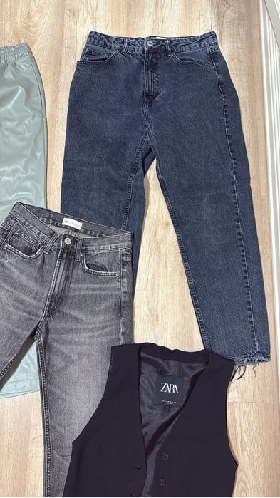 Женскте джинсы, платье, куртки оригинал