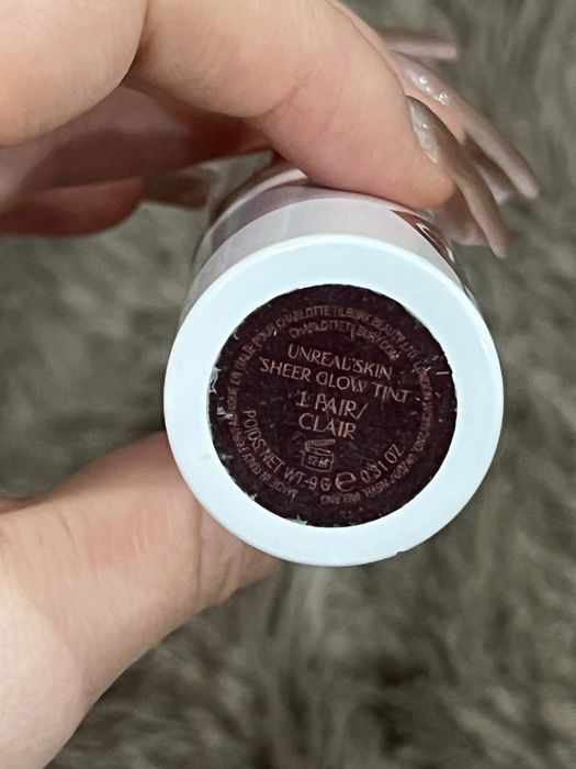 Charlotte Tilbury фон дьо тен стик