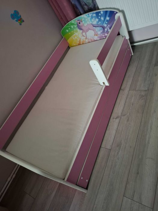 Patut cu unicorn pentru fetita!