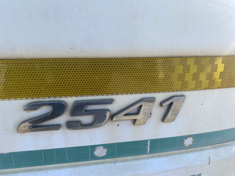 Vand Mercedes/ actros/ abrollkipper/avariat/mp2/2541