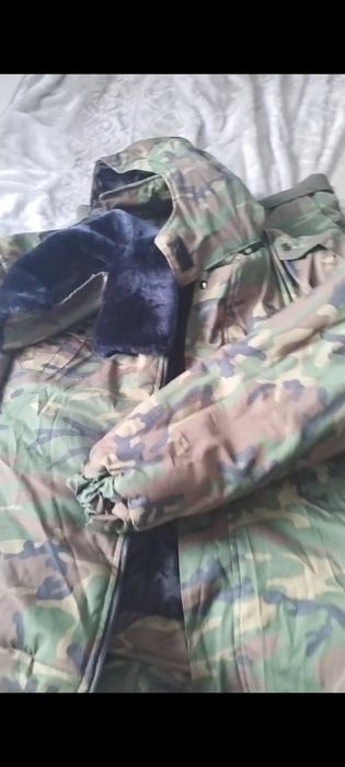 Продам комуфляж зимний и летний
