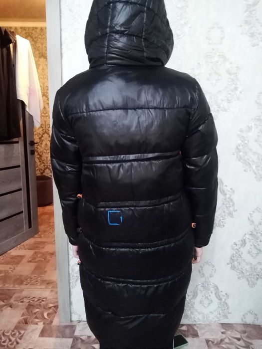 Куртка на девочку