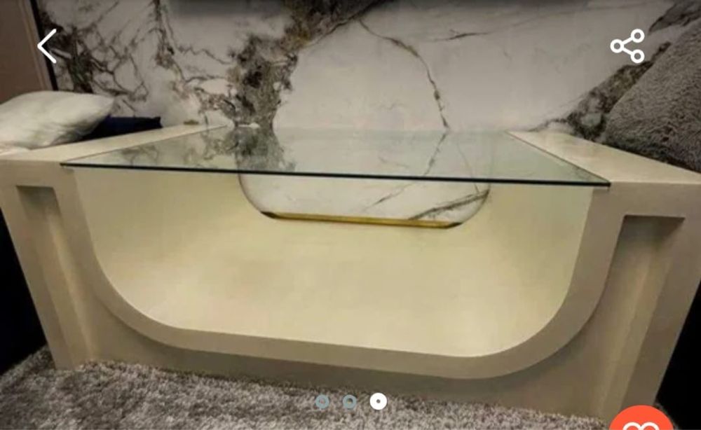 Журнальный стол очень мощный