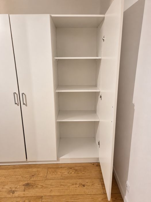 Vand dulap alb IKEA - 180x140x40cm